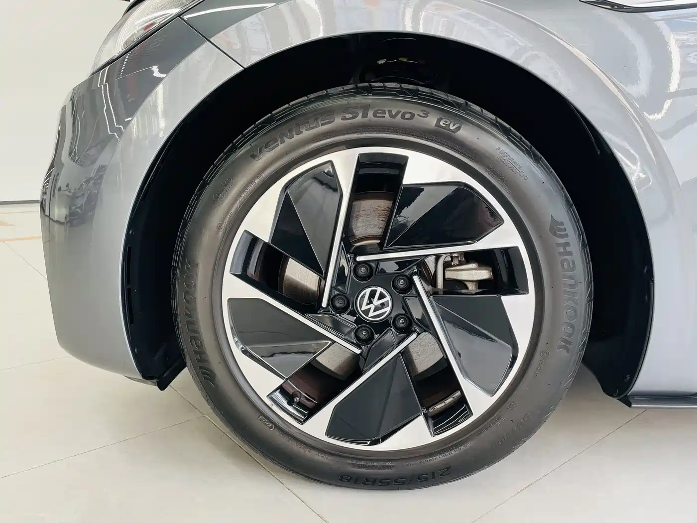 Volkswagen ID.3 2023 Upgraded Pure Intelligence Edition фото 3