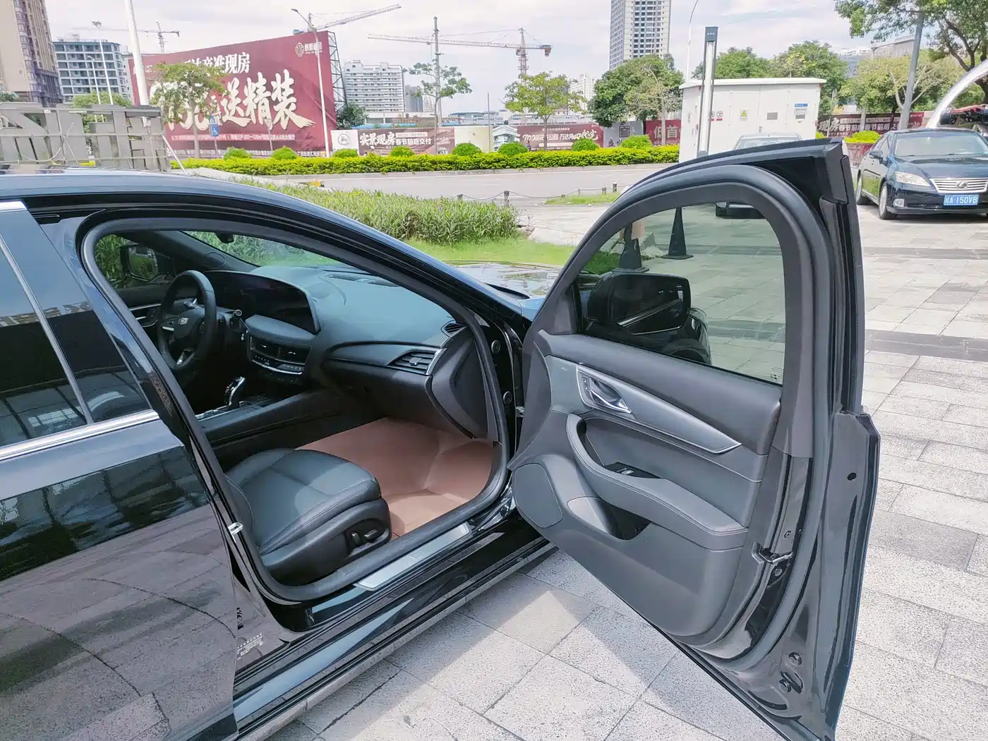 Cadillac CT5 2025 2025 Model 28T Urban Sport Edition
