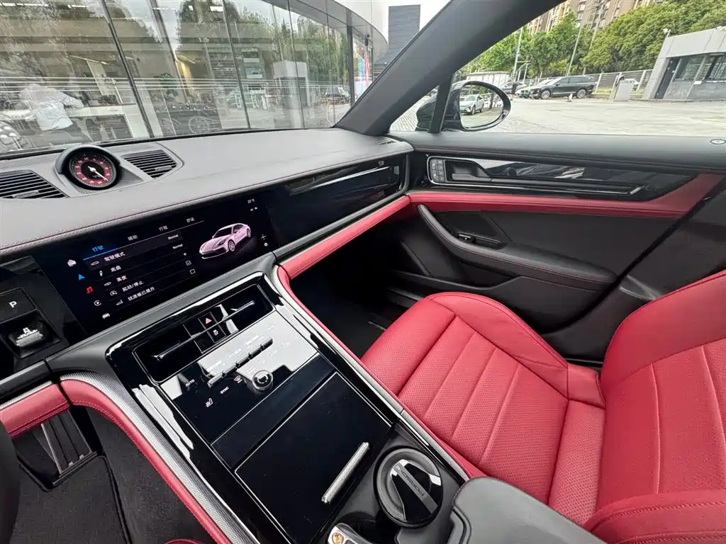 Porsche Panamera 2024 Panamera 4 Executive Long Wheelbase 2.9T фото 8