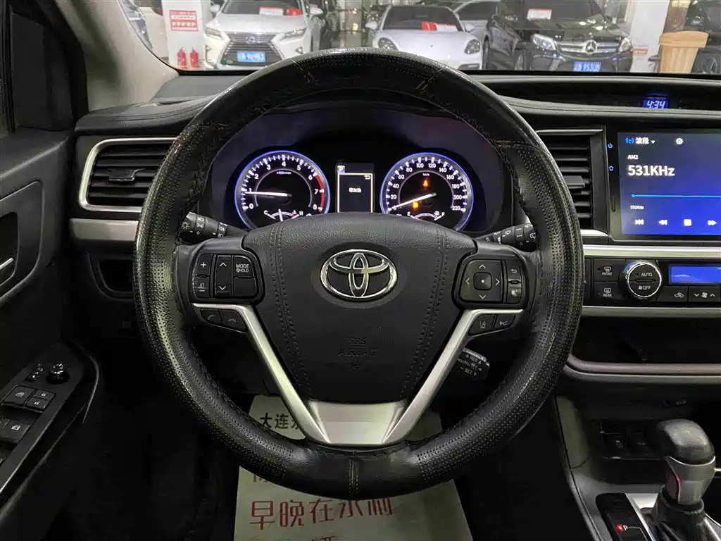 Toyota Highlander 2021 2.0T AWD Premium 7-Seater фото 11