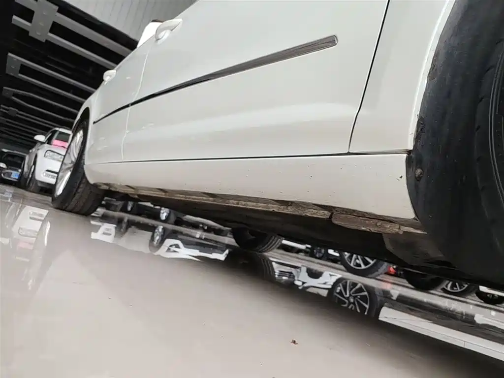 Volkswagen FAW-Volkswagen CC 2015 1.8TSI Premium фото 21