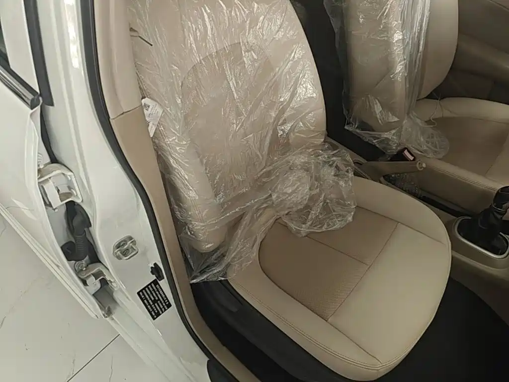 Dongfeng Junfeng E11K 2022 2019 Standard Edition
