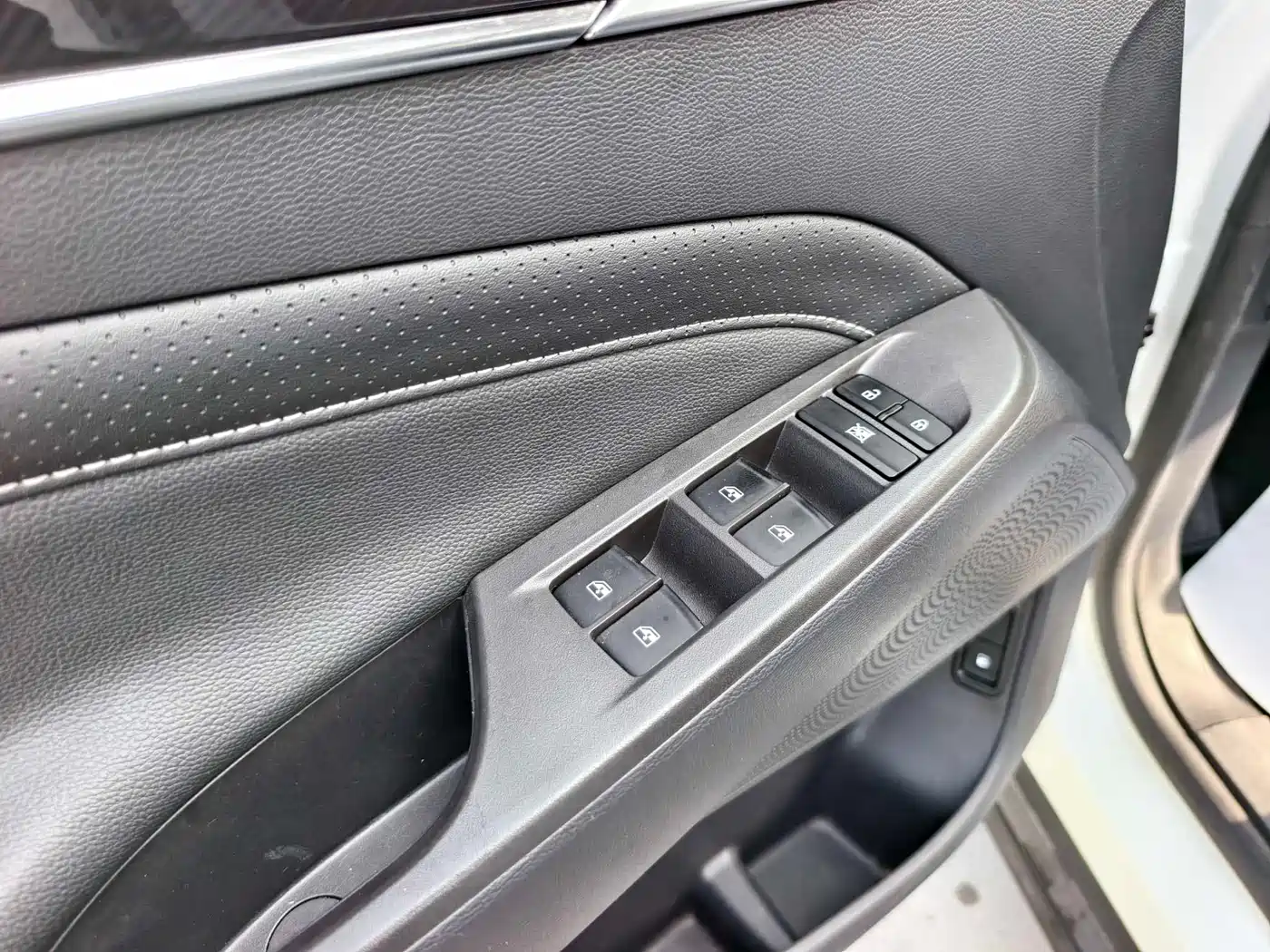 SAIC MAXUS CHASE G50