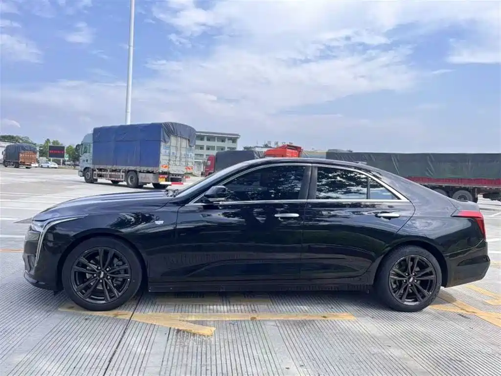 Cadillac CT4 2023 2023 28T Luxury Model