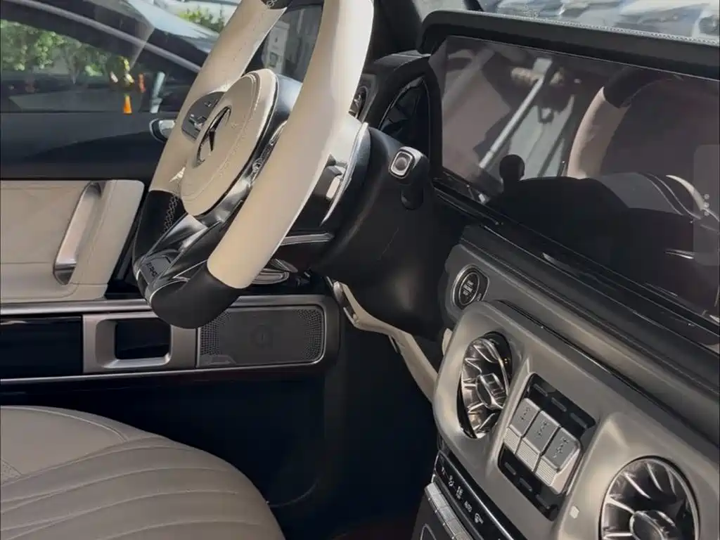 Mercedes-Benz G-Class AMG 2022 AMG G 63 фото 9