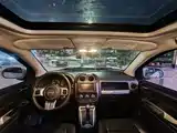 Фото 10 - Jeep Compass (Import)