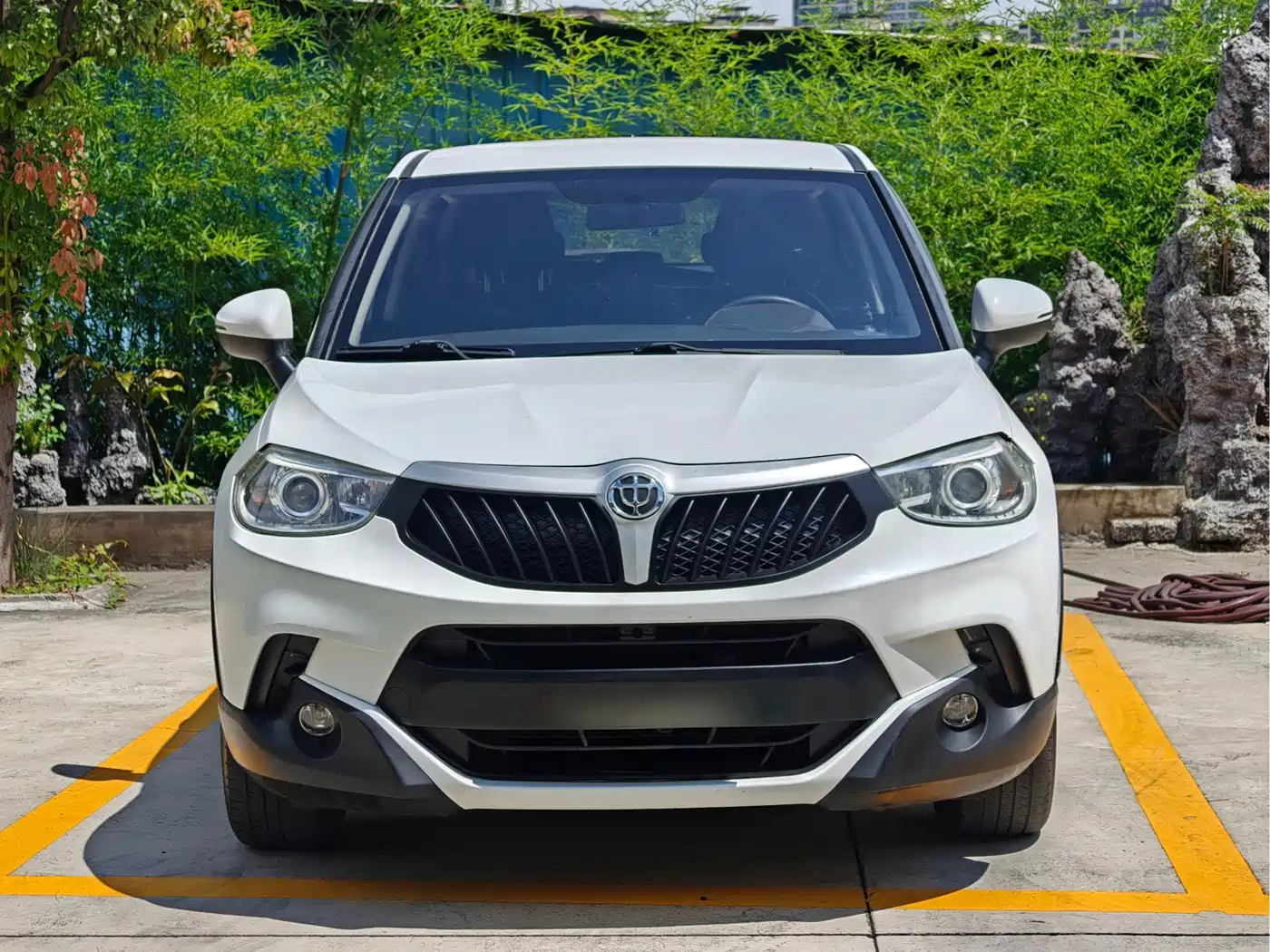 Zhonghua V3 2016 2016 1.5L Manual Comfort