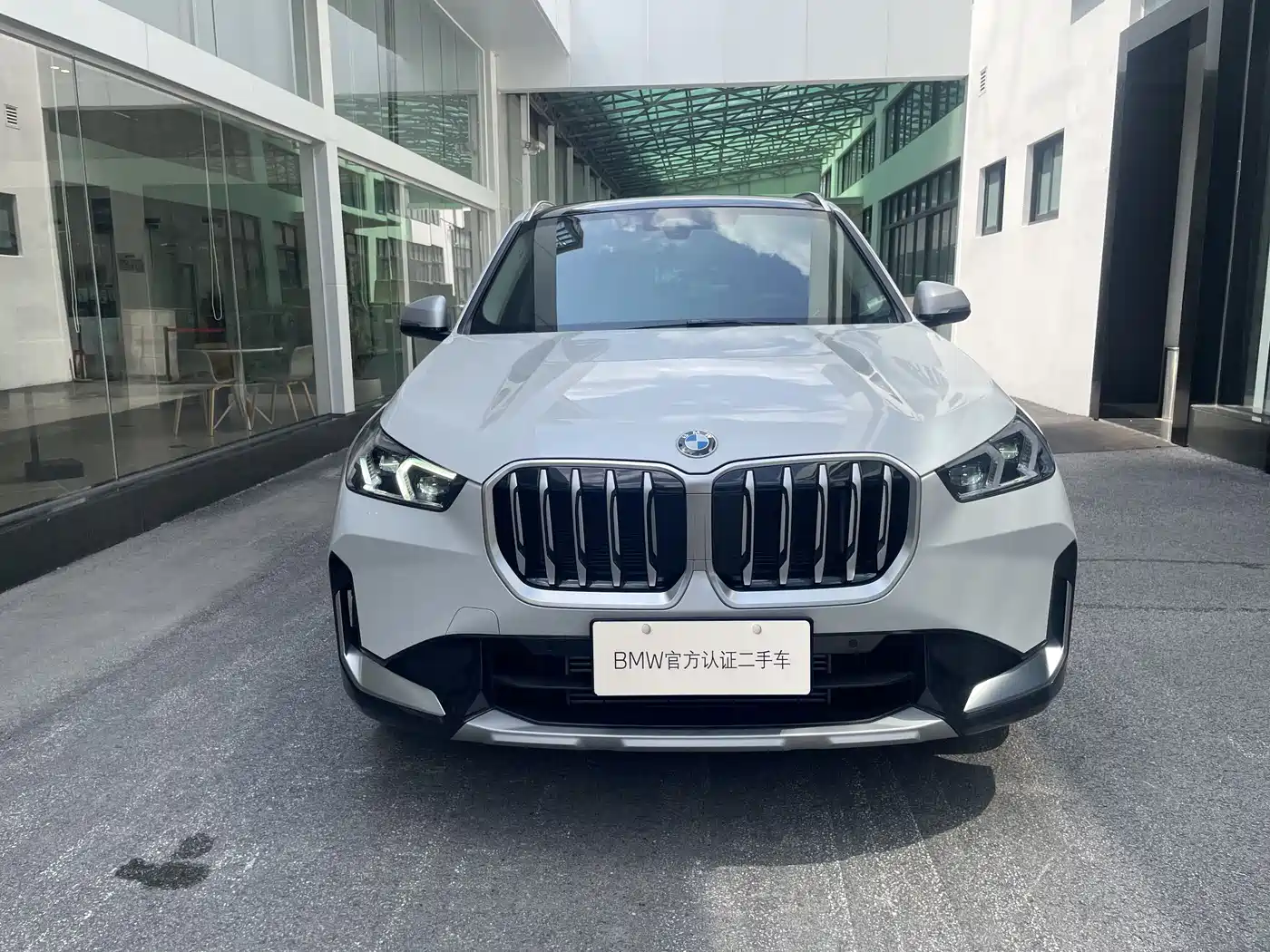 BMW X1 2023 sDrive25Li X Design Package фото 2