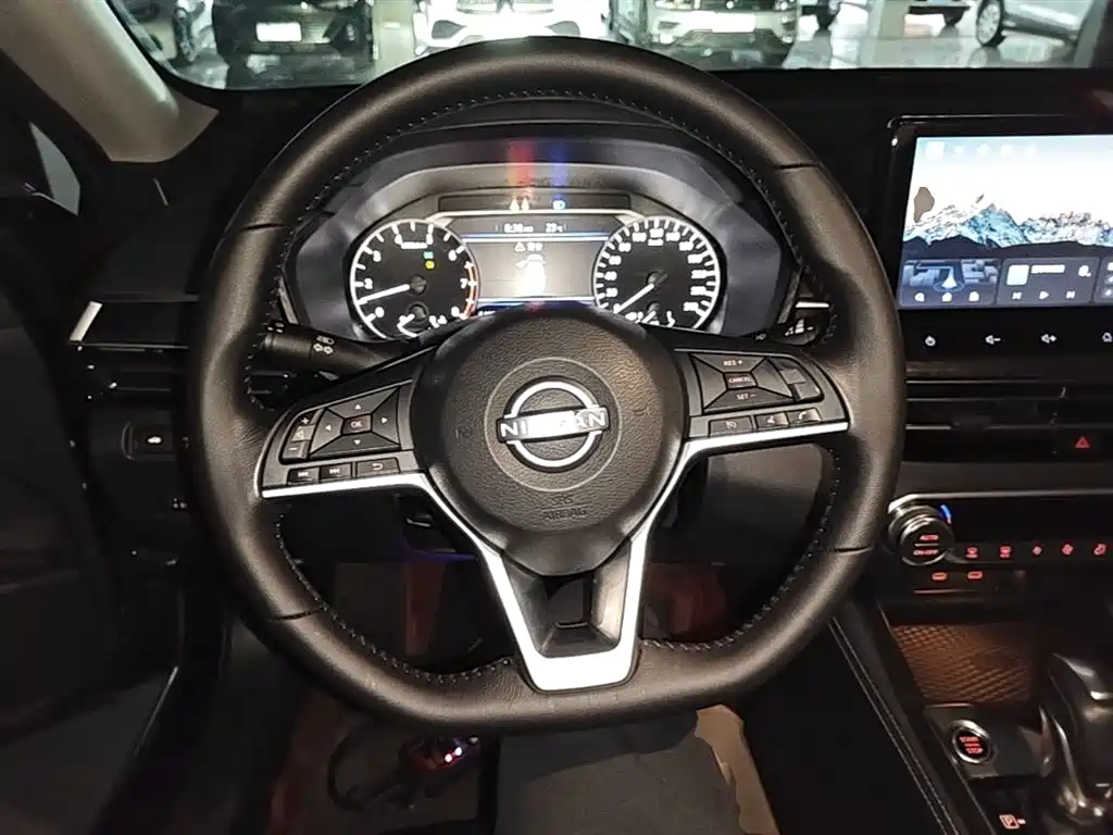 Photo 11 - Nissan Teana