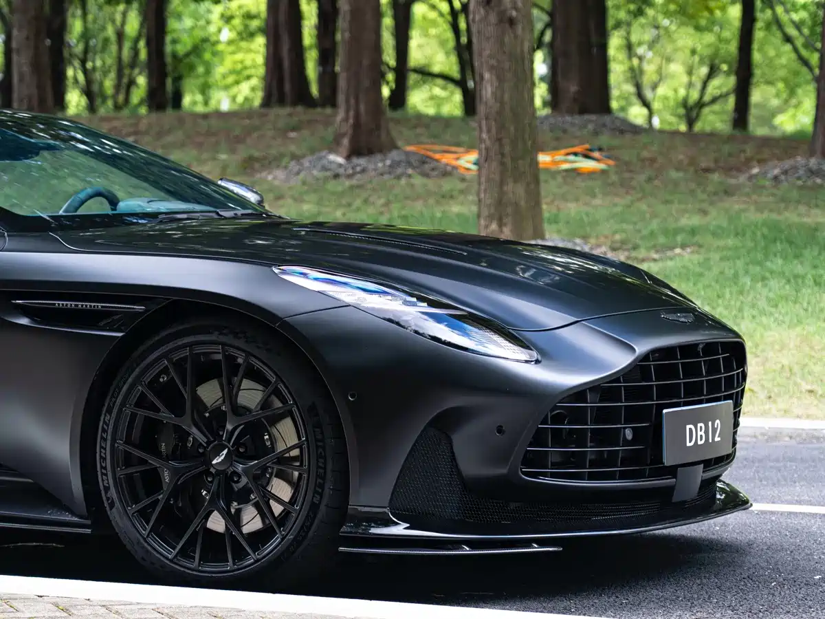 Aston Martin DB12 2025 2025 4.0T V8 Volante