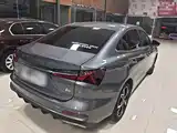 Фото 7 - Roewe i5
