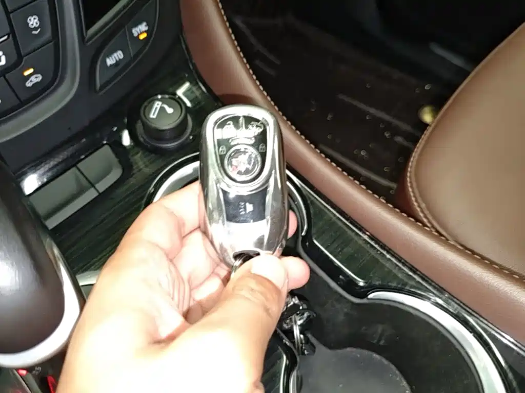 Фото 9 - Buick Envision Plus