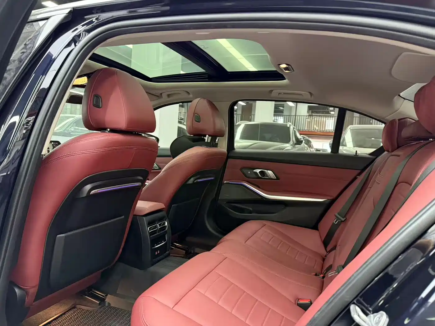 BMW 3 Series 2022 325Li M Sport Shadow Edition фото 8