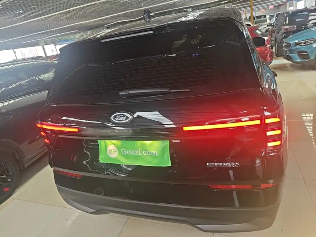 Ford Edge 2025 2025 Edge L 2.0T EcoBoost FWD 7-seater Luxury