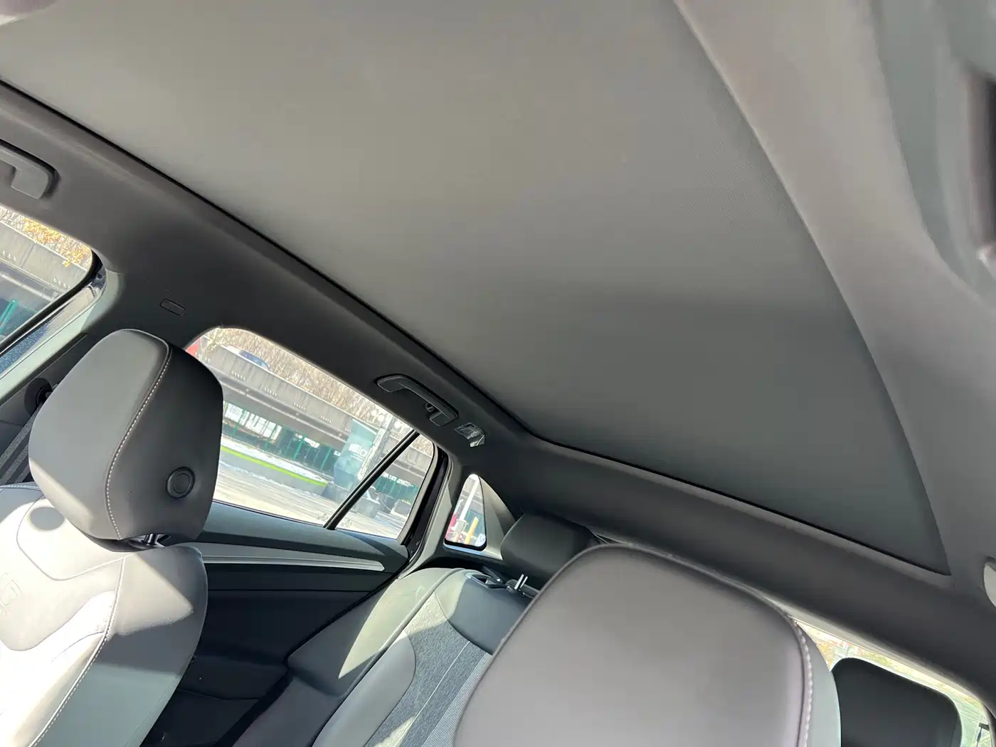 VOLKSWAGEN ID.4 CROZZ