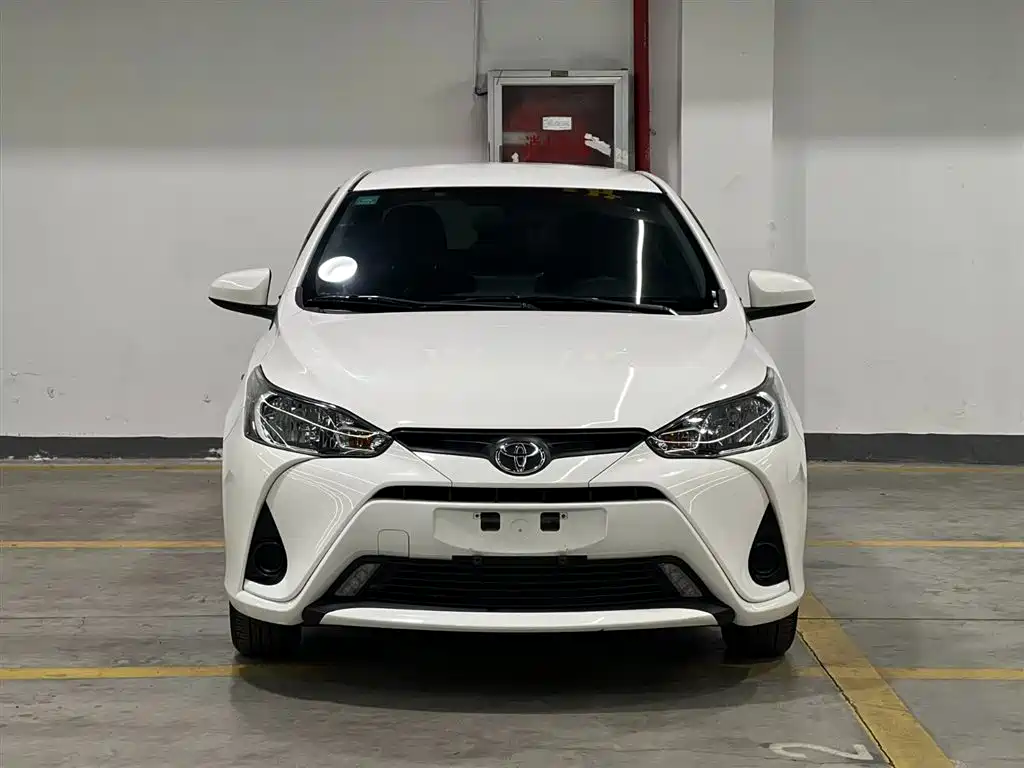 Toyota YARiS L Zhi Xiang 2022 1.5L CVT Leading PLUS Edition фото 2