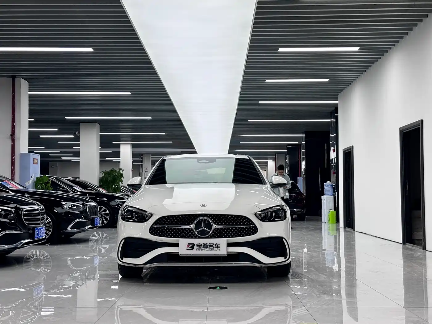 Mercedes-Benz C-Class 2023 Facelift C 200 L Sport Edition фото 2