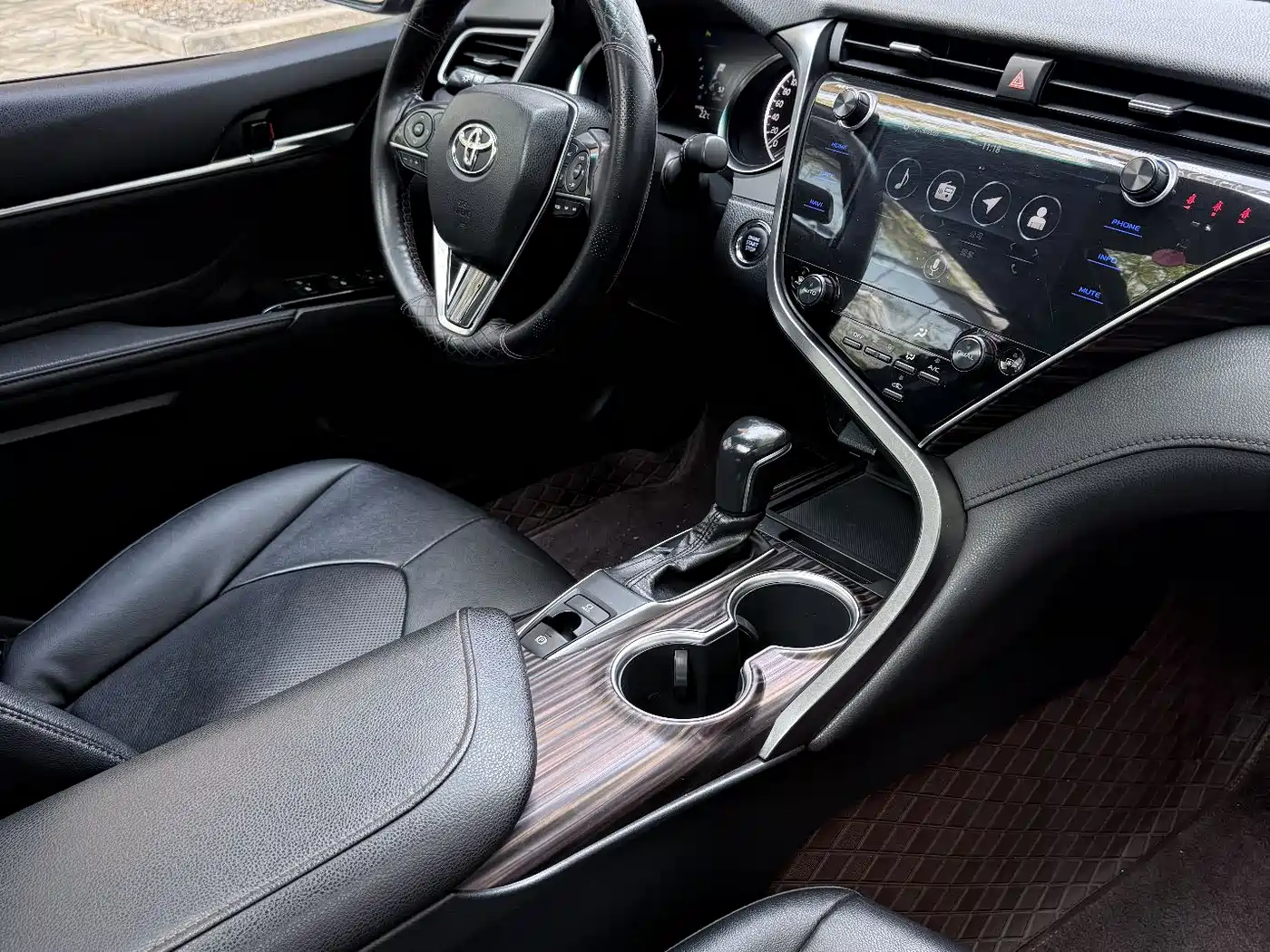 Toyota Camry 2019 2.0G Luxury Edition China VI фото 8