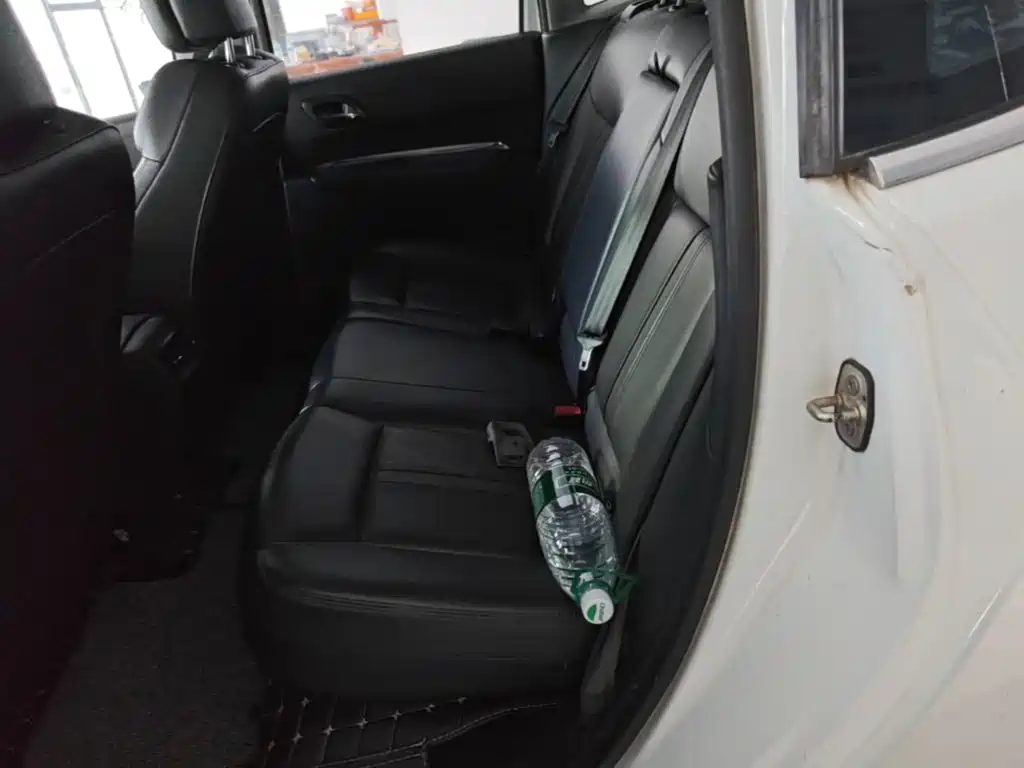 Photo 17 - Peugeot 3008