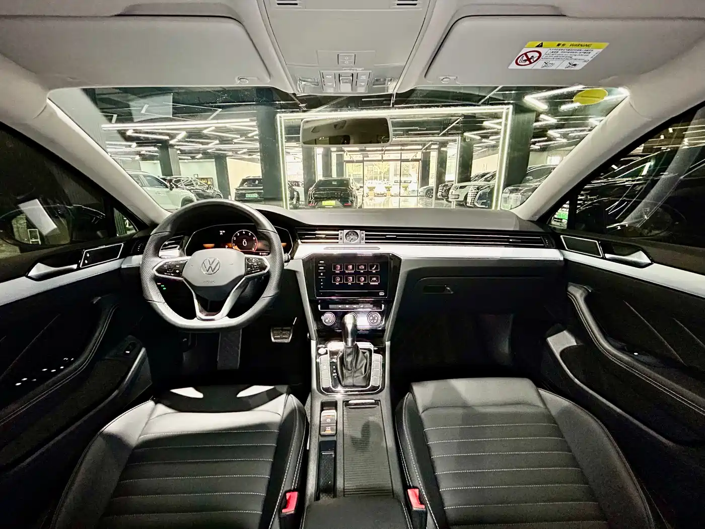Volkswagen Magotan 2025 Popular Edition 280TSI DSG Comfort фото 27