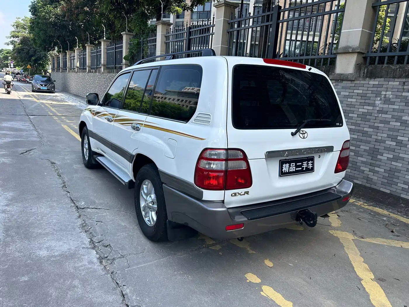 Toyota Land Cruiser 2004