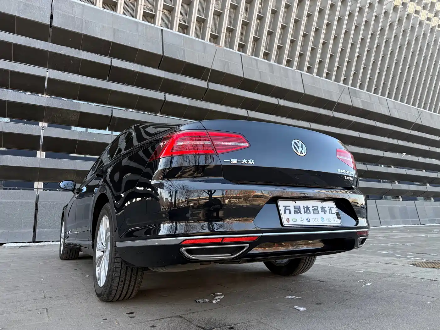 Volkswagen Magotan 2018 330TSI DSG Luxury фото 8