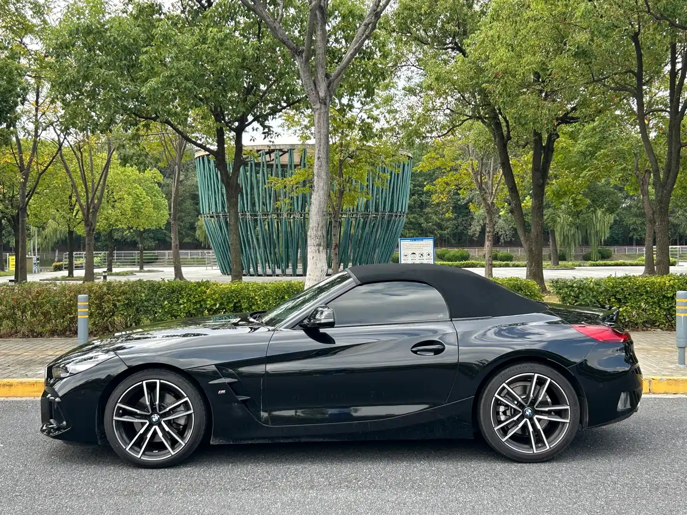 BMW Z4 2024 2023 sDrive 25i M Sport Package