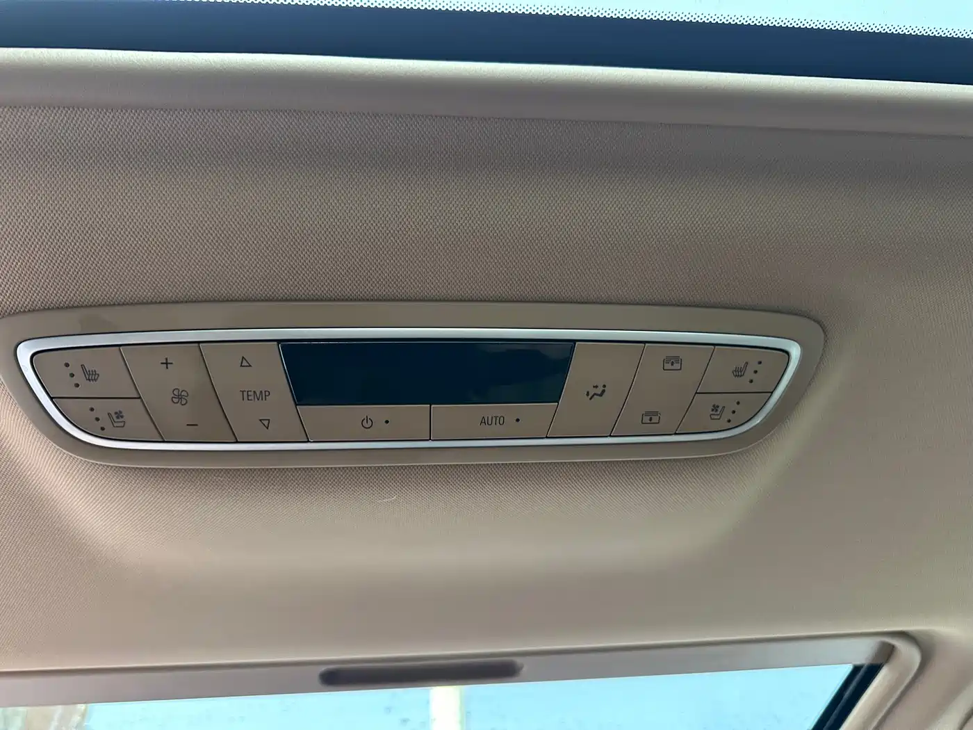 Buick GL8 2018 ES 28T Flagship Type China VI фото 24