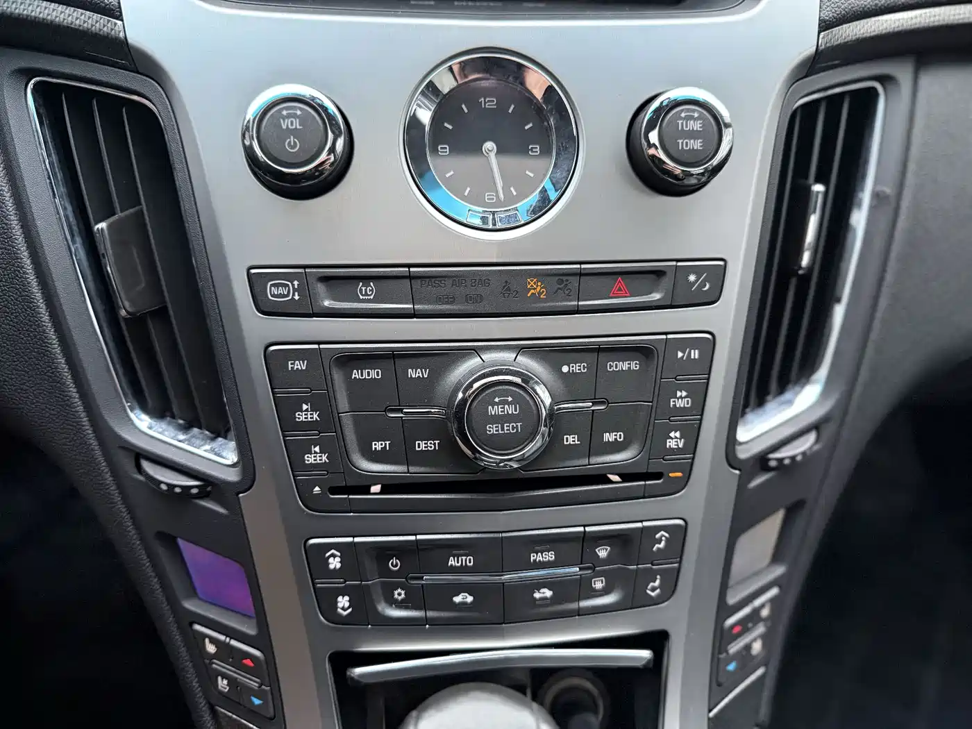 Cadillac CTS (Import) 2010 Model 3.6 Flagship High Performance Edition фото 14