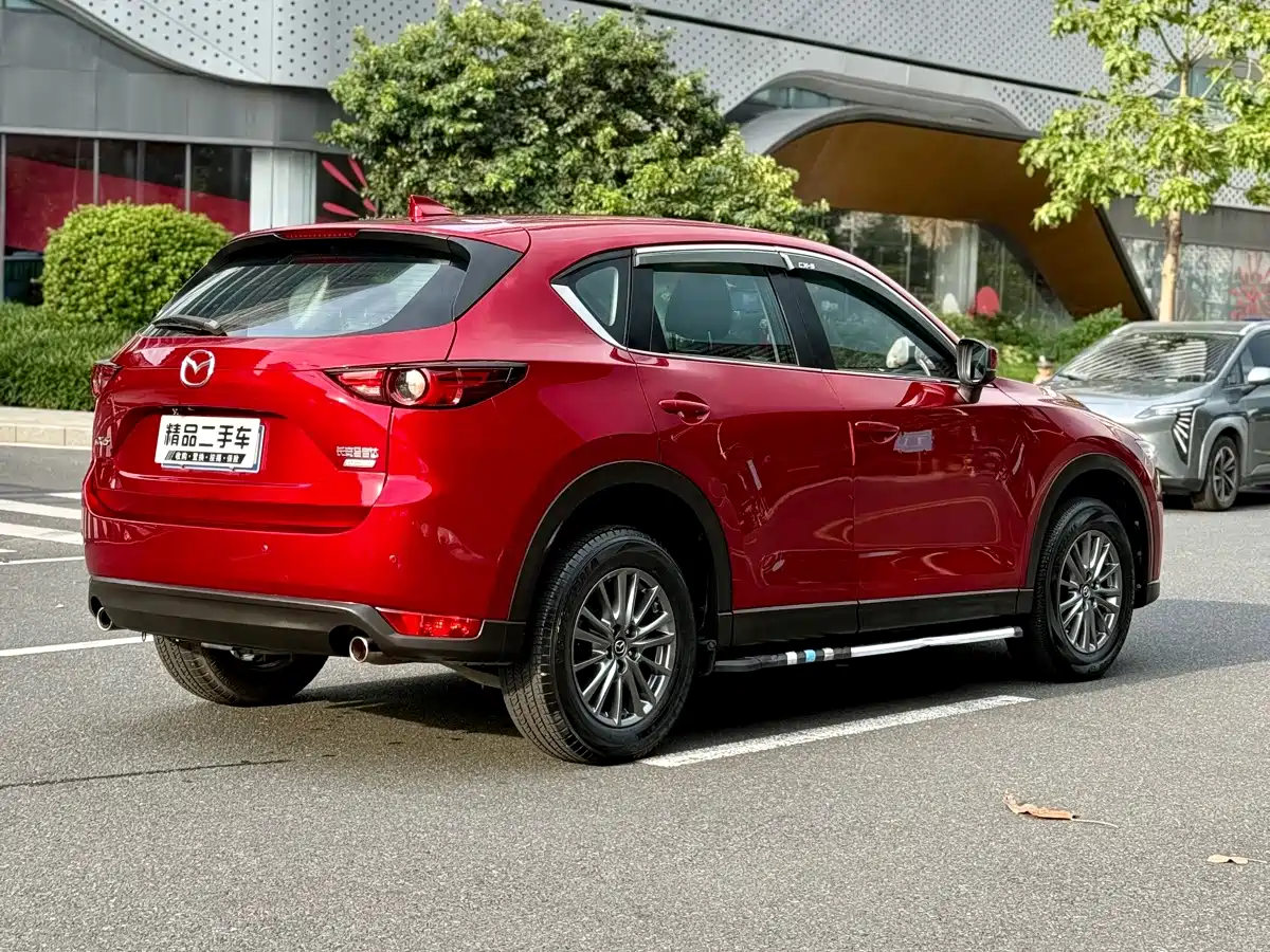 Фото 10 - Mazda CX-5