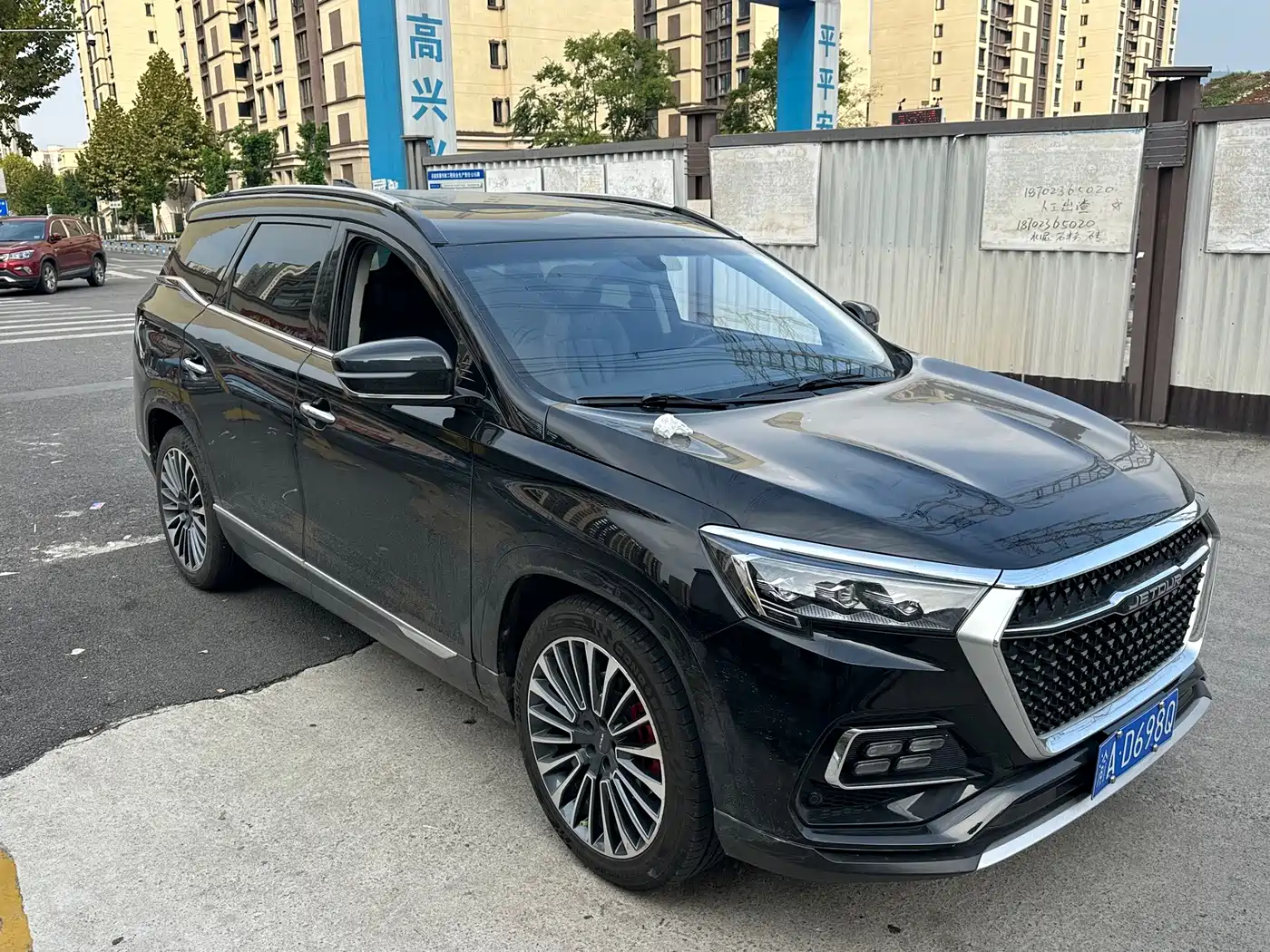 Jetour X95 2020 2020 1.6T DCT Conquest Pro 7-Seater