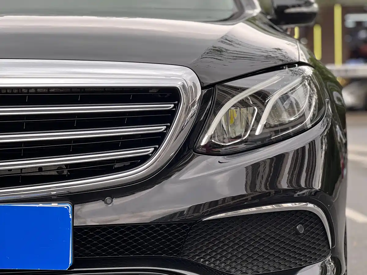 Mercedes-Benz E-Class 2019 E 260 L 4MATIC фото 20