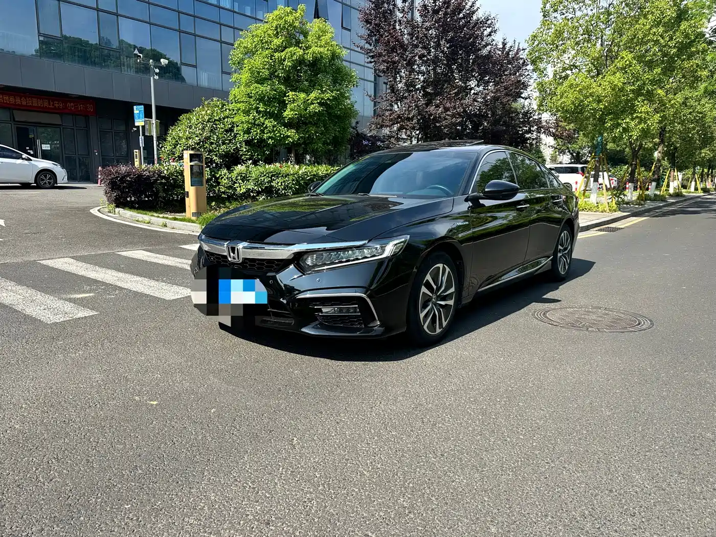 Фото 2 - Honda Inspire