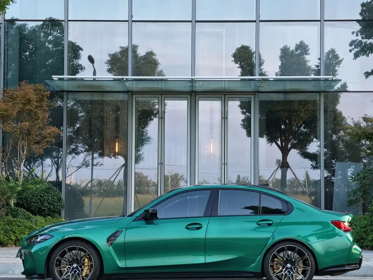 Фото 10 - BMW M3