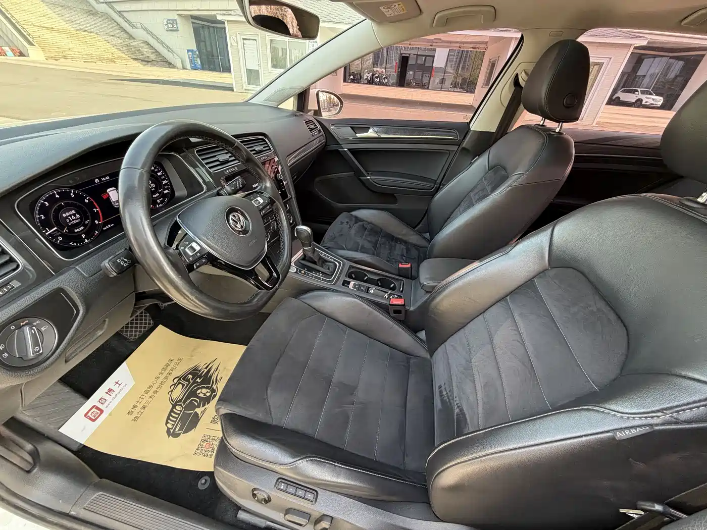 Volkswagen Golf 2018 280TSI Automatic Flagship Model фото 2