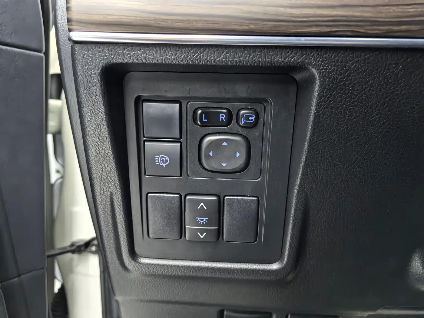 Toyota Prado 2018 3.5L Auto TX-L NAVI фото 10