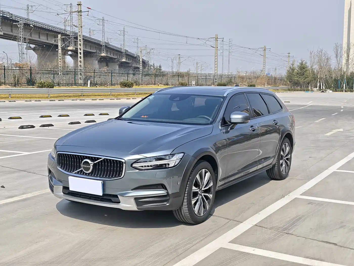 Volvo V90 2018 2017 Cross Country T5 AWD Smart Edition