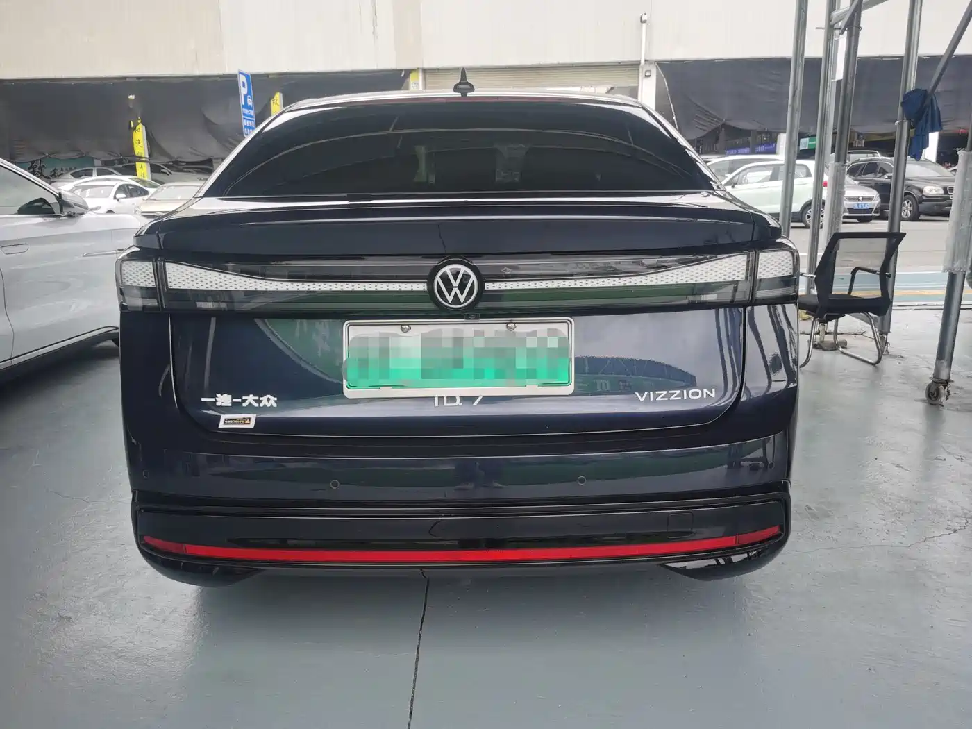 VOLKSWAGEN ID.7 VIZZION
