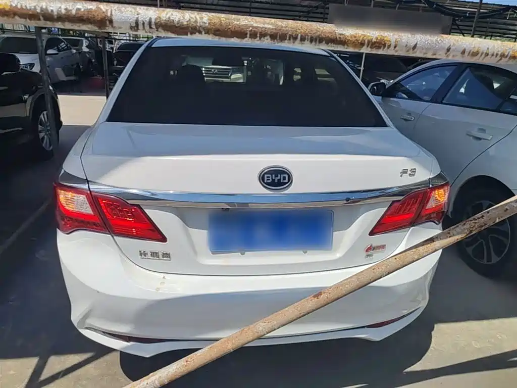 BYD F3 2016 1.5L Automatic Luxury фото 6