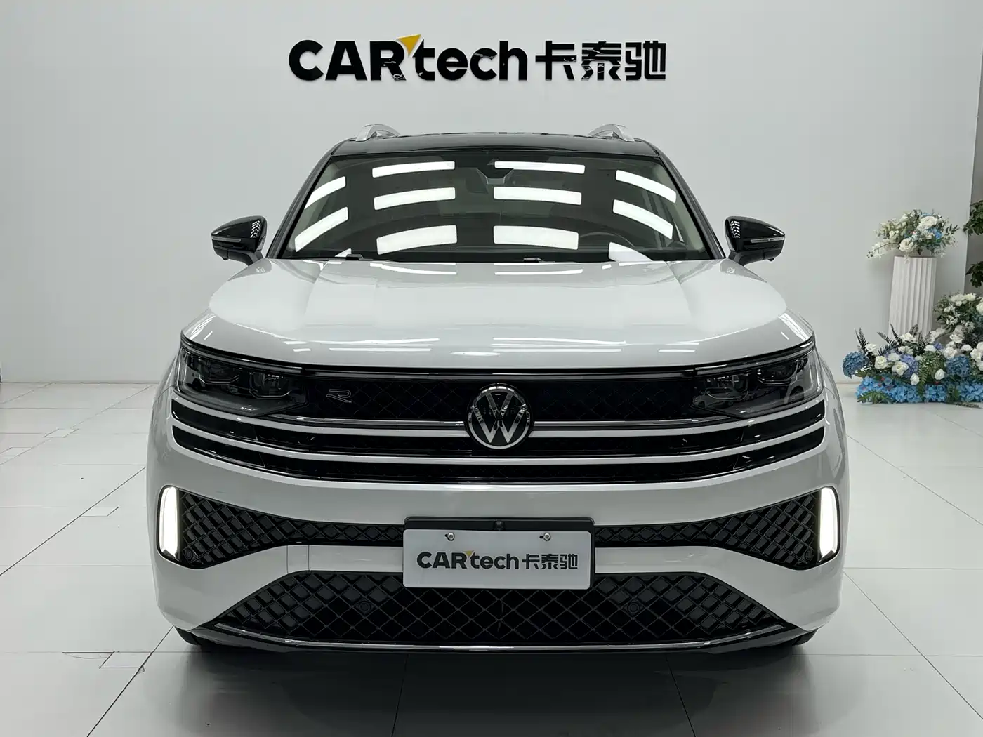 Volkswagen Talagon 2023 380TSI 4WD R-Line Touring Edition фото 2