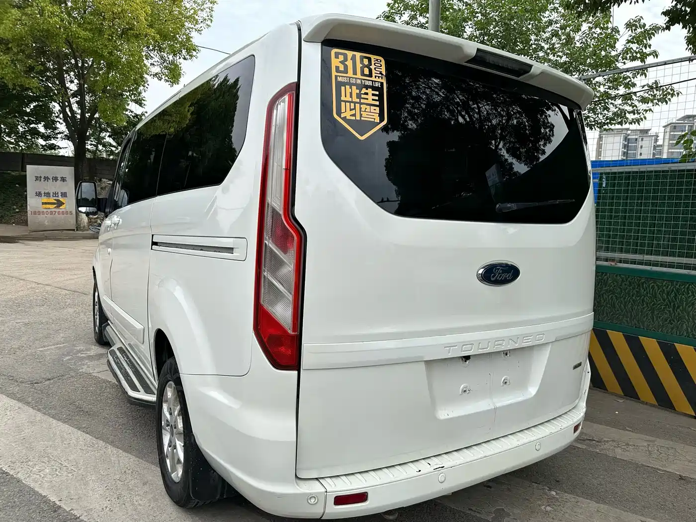 Ford Tourneo 2016 2.0T Manual Elite Edition фото 6