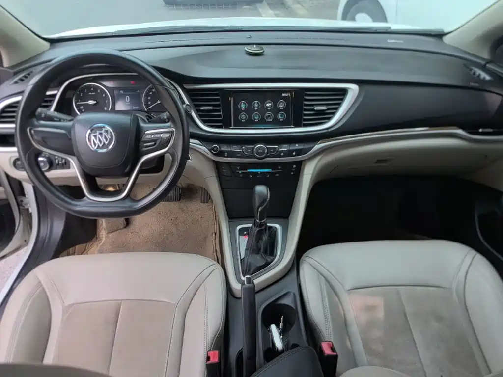 Фото 10 - Buick Excelle