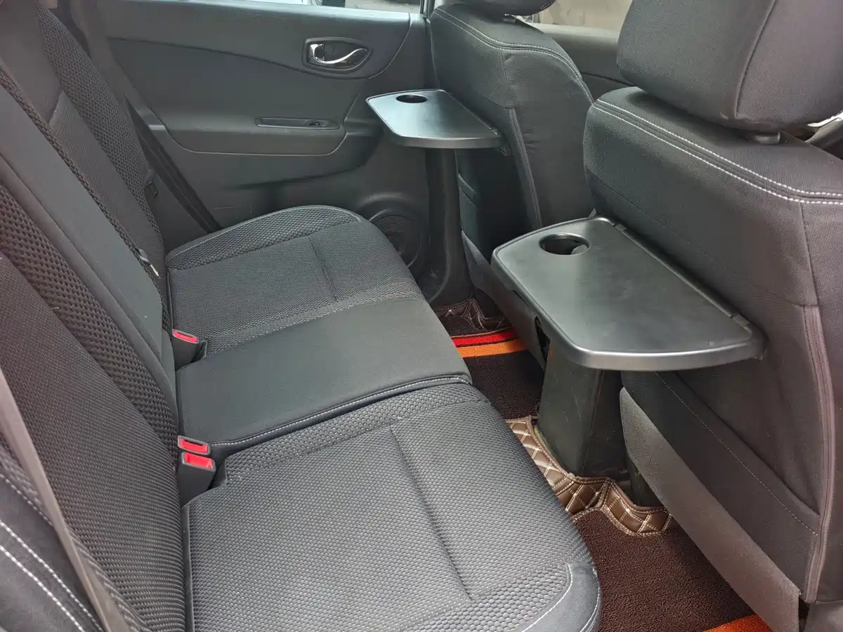 Renault Koleos (Import) 2013 2013 2.5L 2WD Luxury Edition