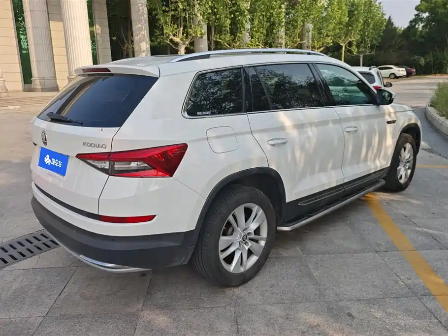 Škoda Kodiaq 2018 Facelift TSI330 5-seat 2WD Premium Luxury Edition фото 3