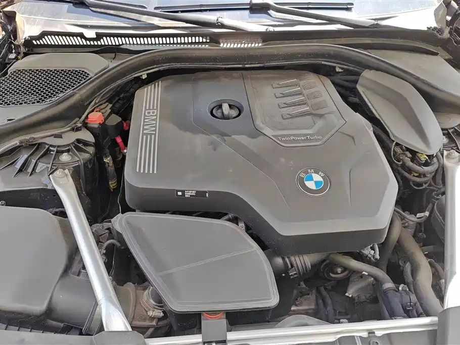 BMW 5 Series 2023 Facelift 530Li Leading M Sport Package фото 10