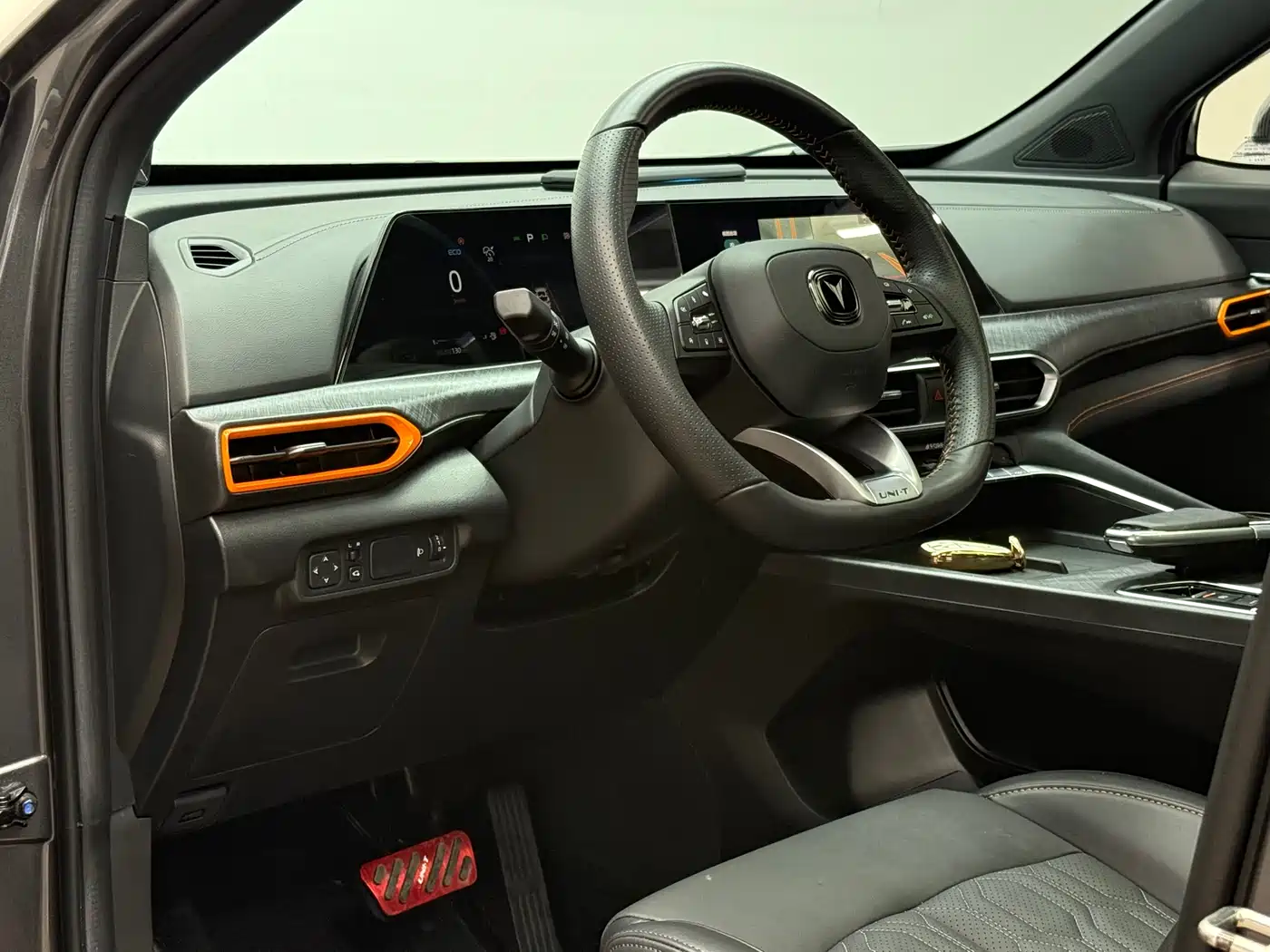 CHANGAN UNI-T