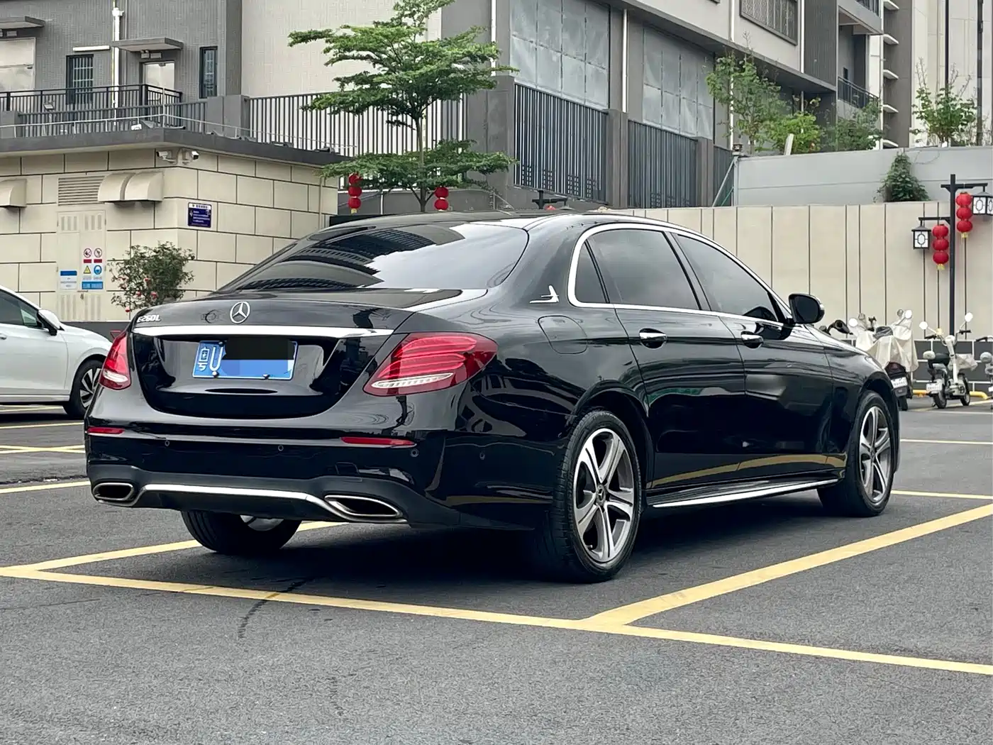 Mercedes-Benz E-Class 2019 E 260 L Sport фото 6