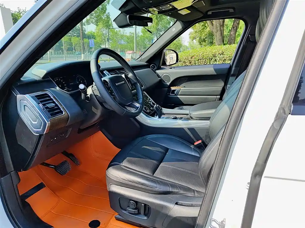 Land Rover Range Rover Sport PHEV 2018 Model P400e фото 7