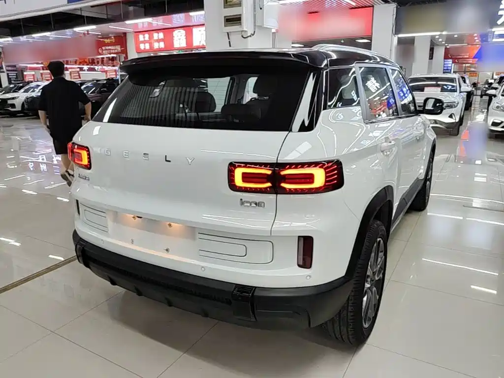 Geely ICON 2025 2026 Chocolate 1.5TD Pure Edition