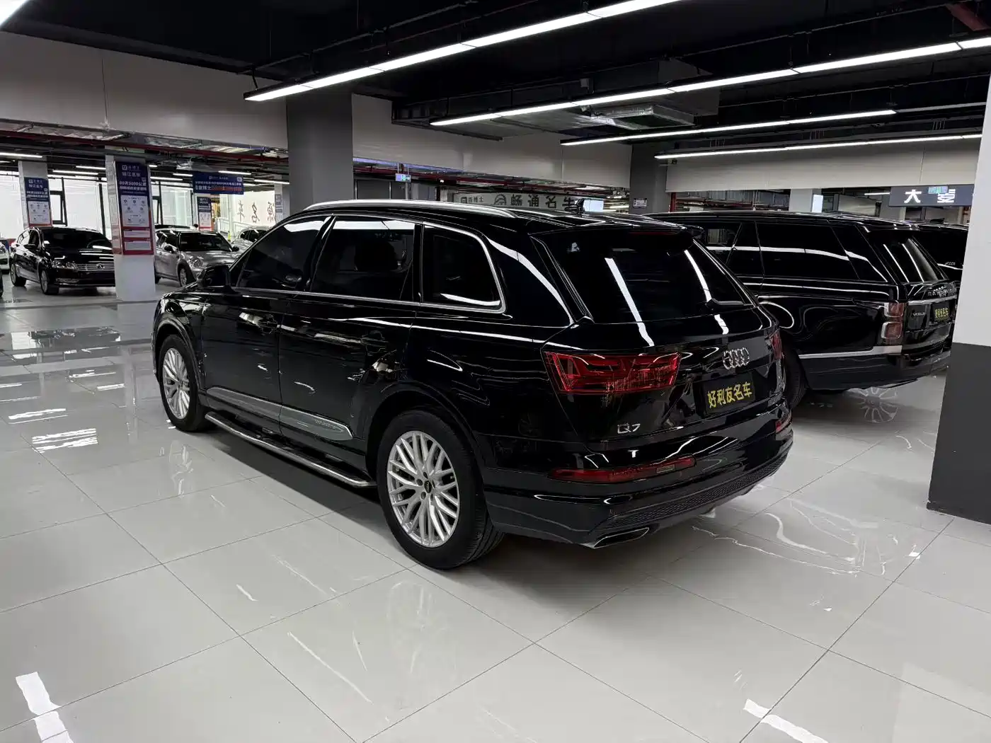 Фото 7 - Audi Q7